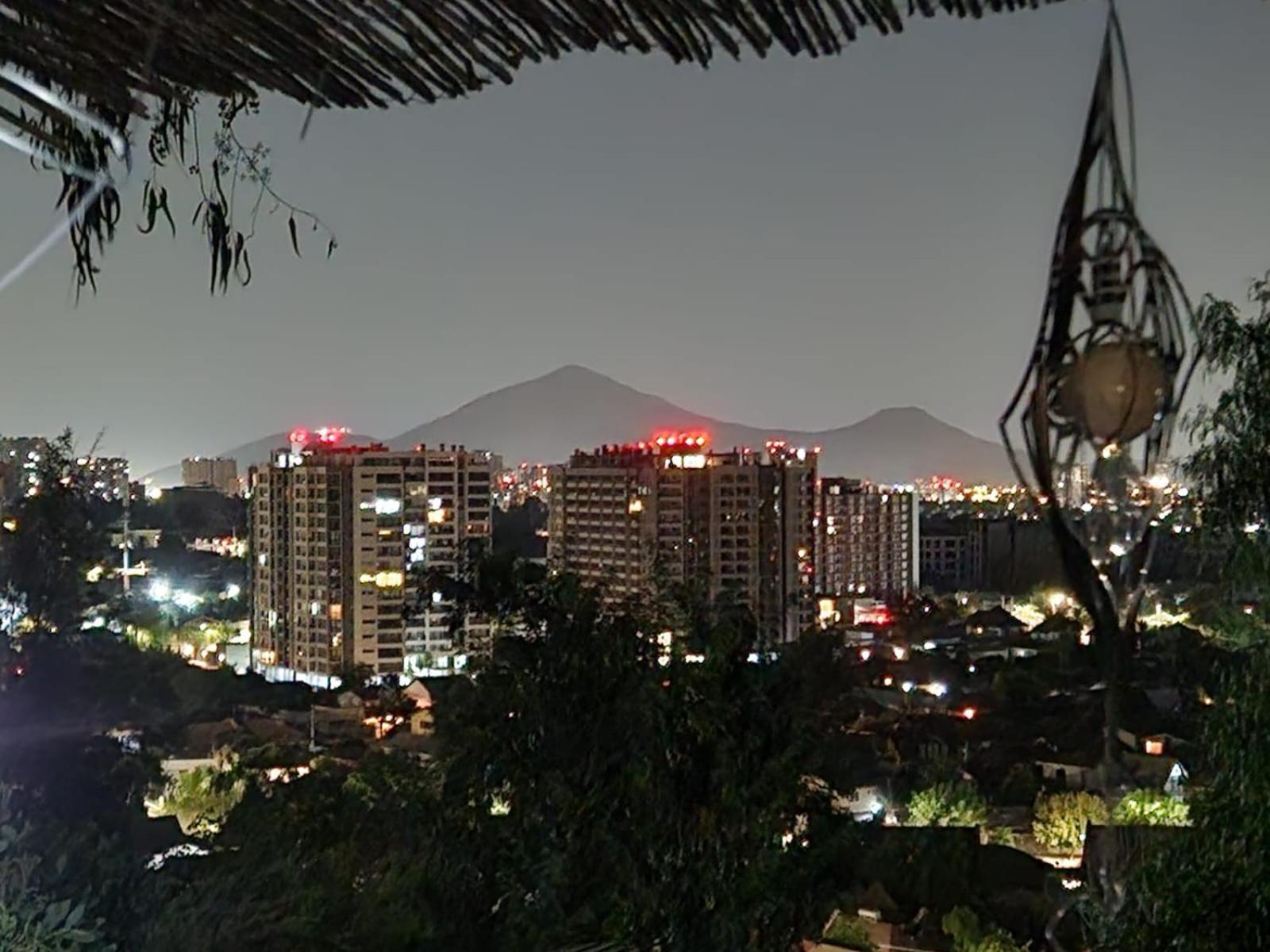 سانتياغو Nuevovalpo Hillside Homestay المظهر الخارجي الصورة